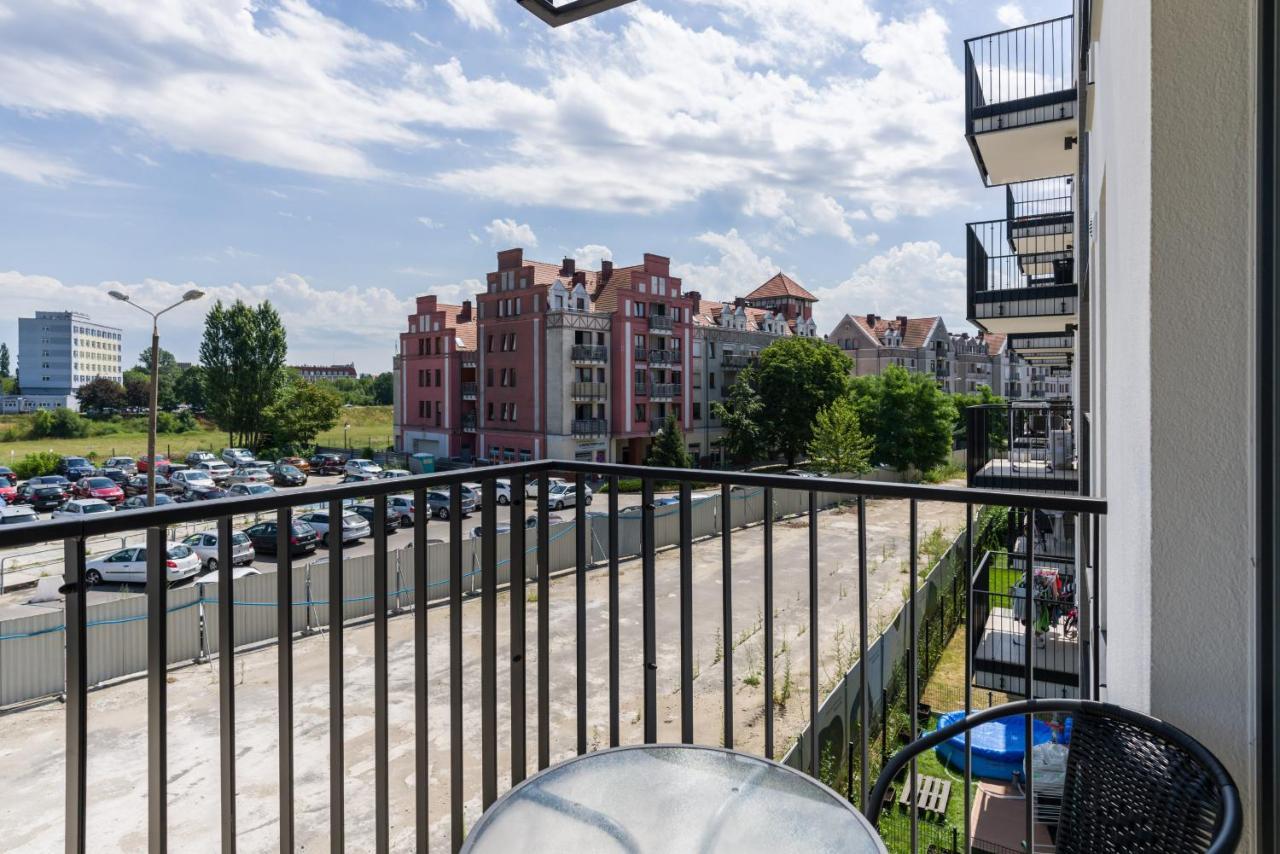 Esencja Apartments With Free Parking Garbary 104 By Noclegi Renters Poznań Exterior foto
