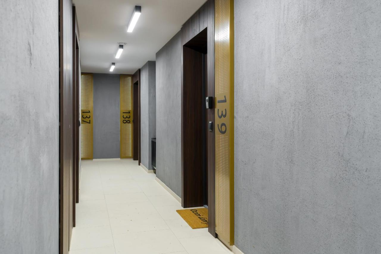 Esencja Apartments With Free Parking Garbary 104 By Noclegi Renters Poznań Exterior foto