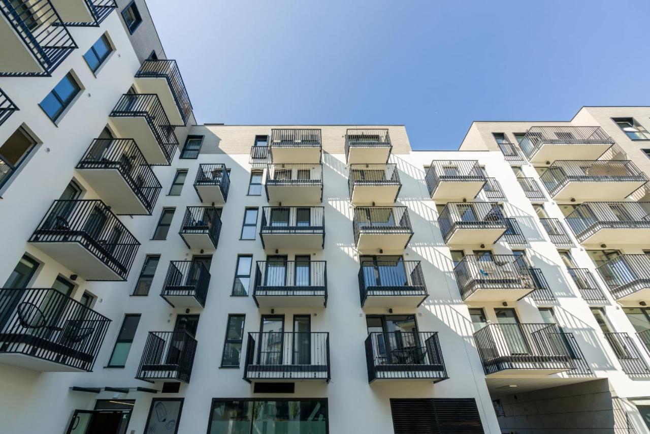 Esencja Apartments With Free Parking Garbary 104 By Noclegi Renters Poznań Exterior foto